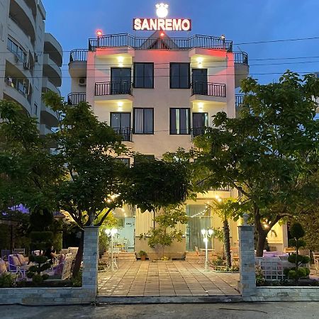 Sanremo Hotel Restorant Škalngur エクステリア 写真