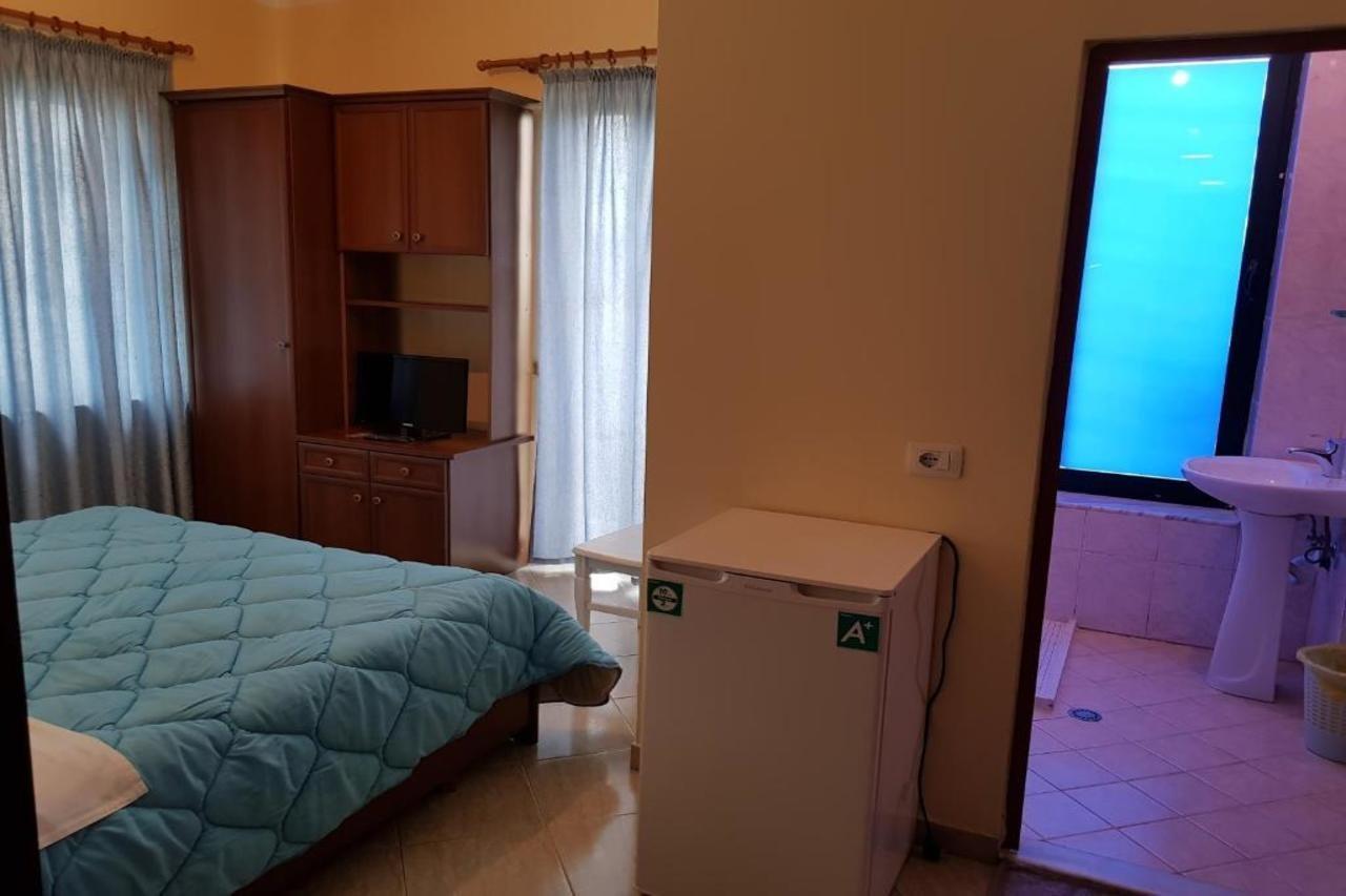 Sanremo Hotel Restorant Škalngur エクステリア 写真