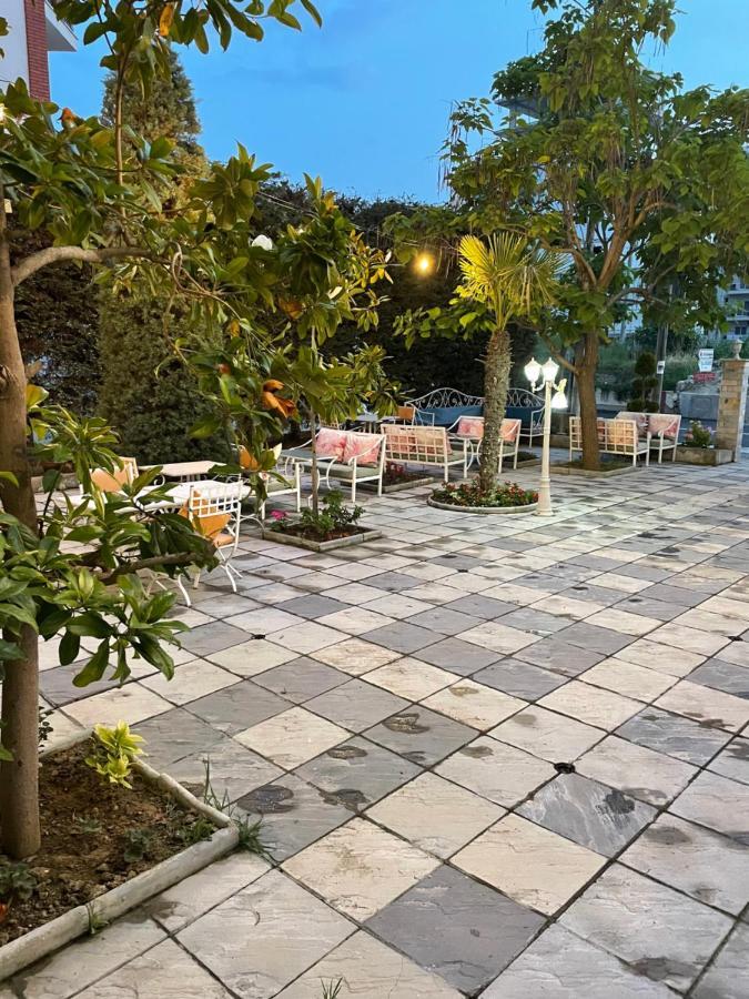 Sanremo Hotel Restorant Škalngur エクステリア 写真